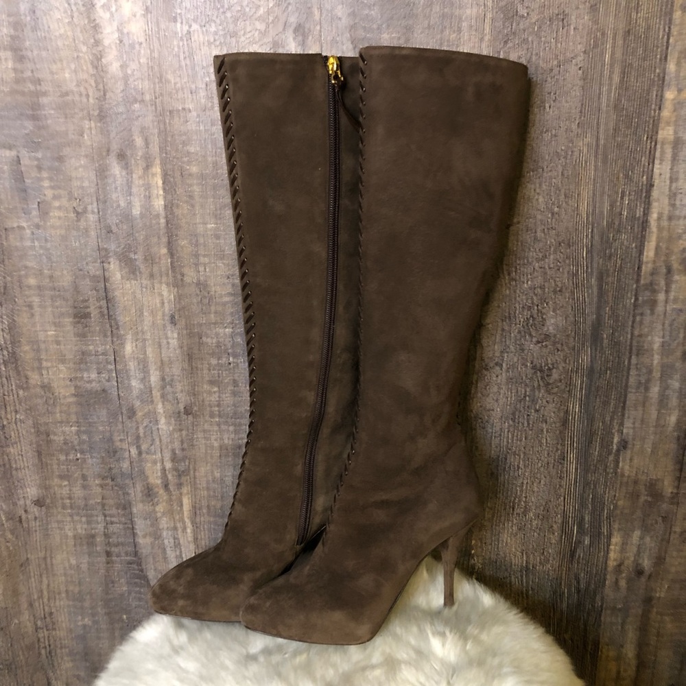 Elke Tahari - Suede Boots